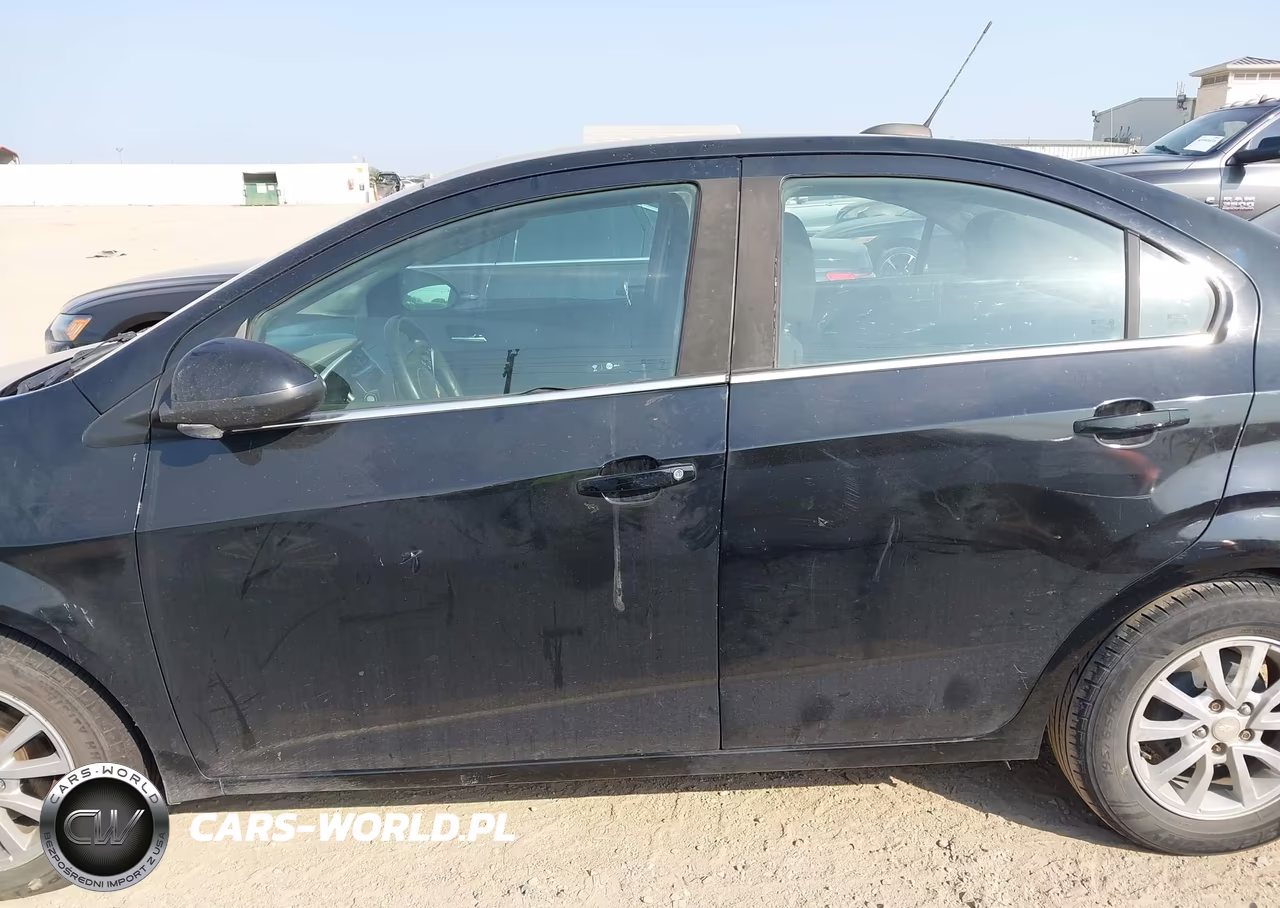 2019 Chevrolet Sonic Lt Auto VIN:1G1JD5SB5K4101057 - 14