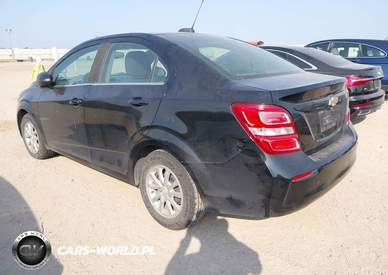 2019 Chevrolet Sonic Lt Auto VIN:1G1JD5SB5K4101057 - 3