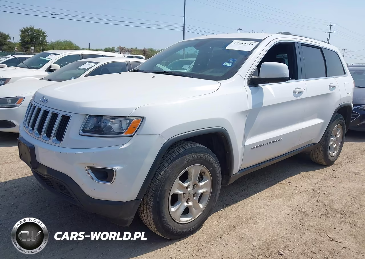 2015 Jeep Grand Cherokee Laredo VIN:1C4RJEAG2FC109161 - 2