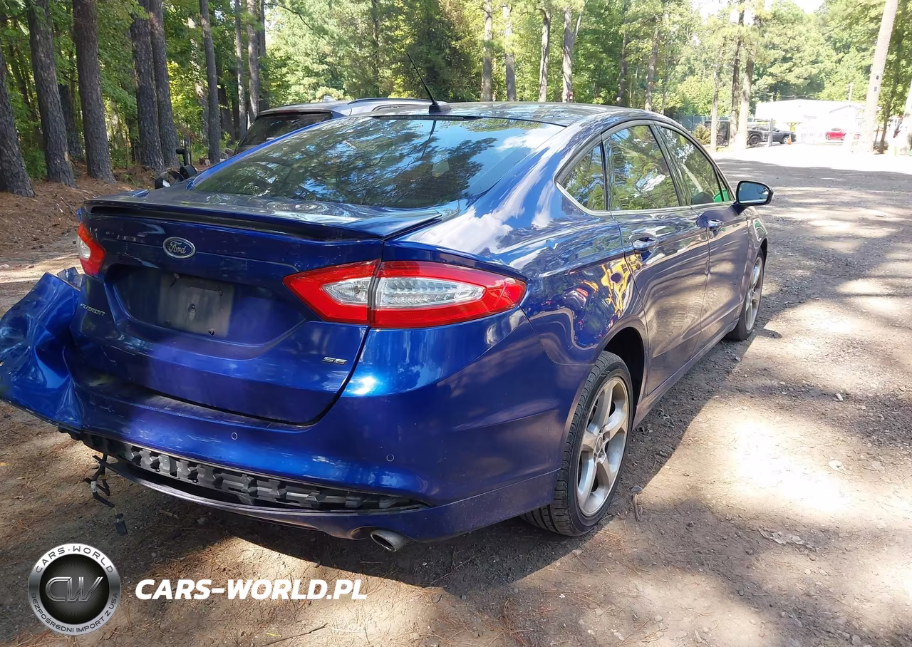 2015 Ford Fusion Se VIN:3FA6P0H7XFR118790 - 4