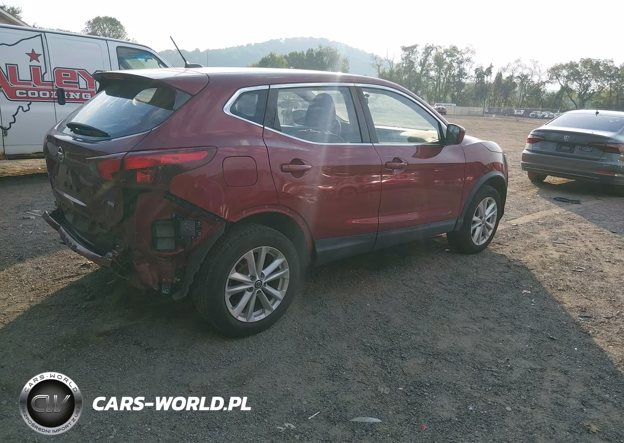 2019 Nissan Rogue Sport S VIN:JN1BJ1CR4KW335805 - 4