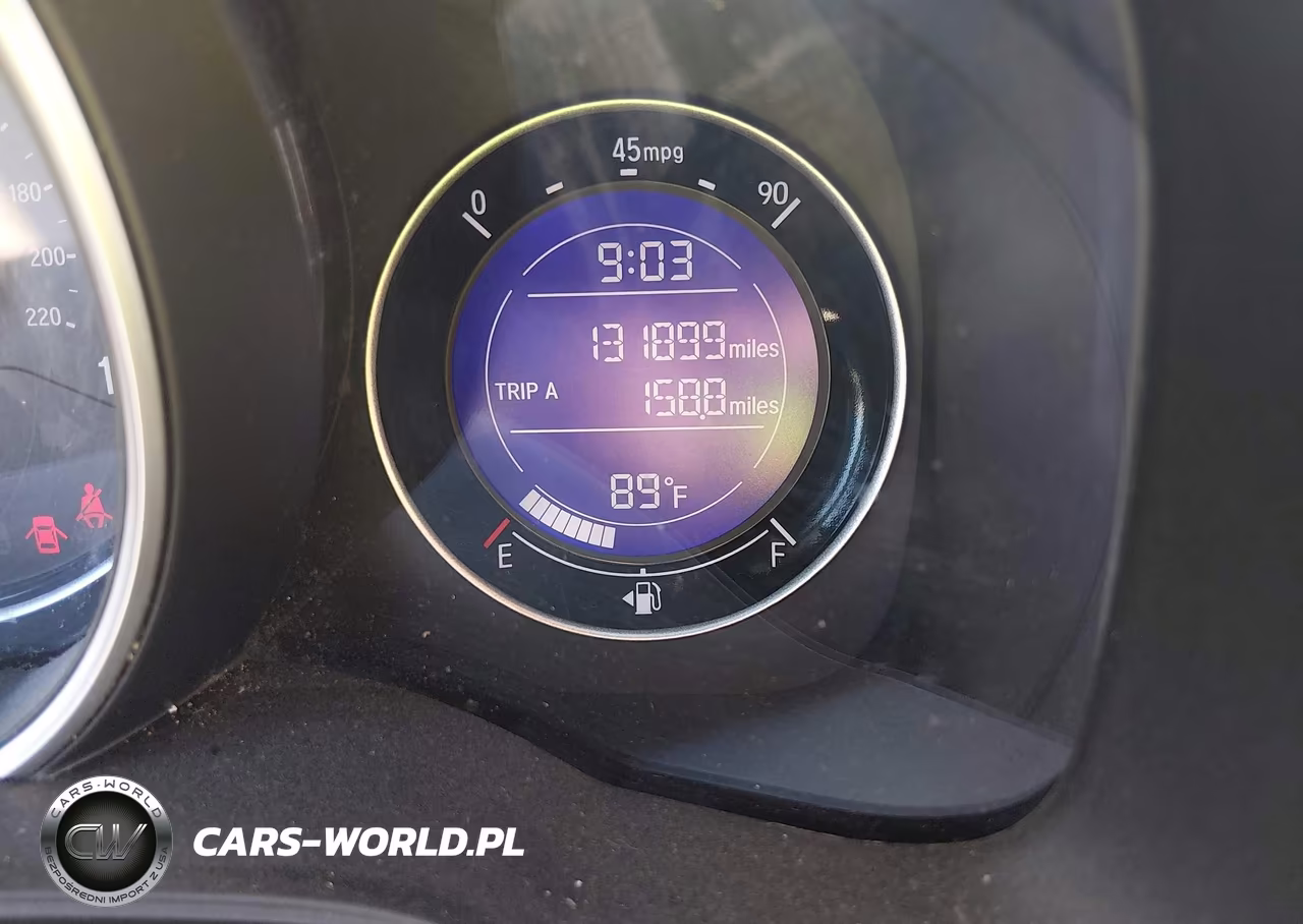 2015 Honda Fit Lx VIN:3HGGK5H50FM724803 - 15