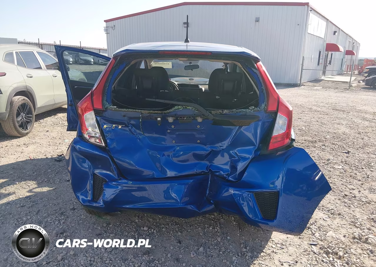 2015 Honda Fit Lx VIN:3HGGK5H50FM724803 - 6