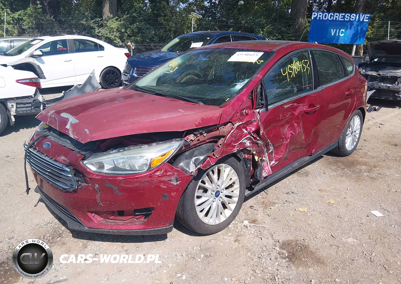2016 Ford Focus Titanium VIN:1FADP3N24GL225917 - 2