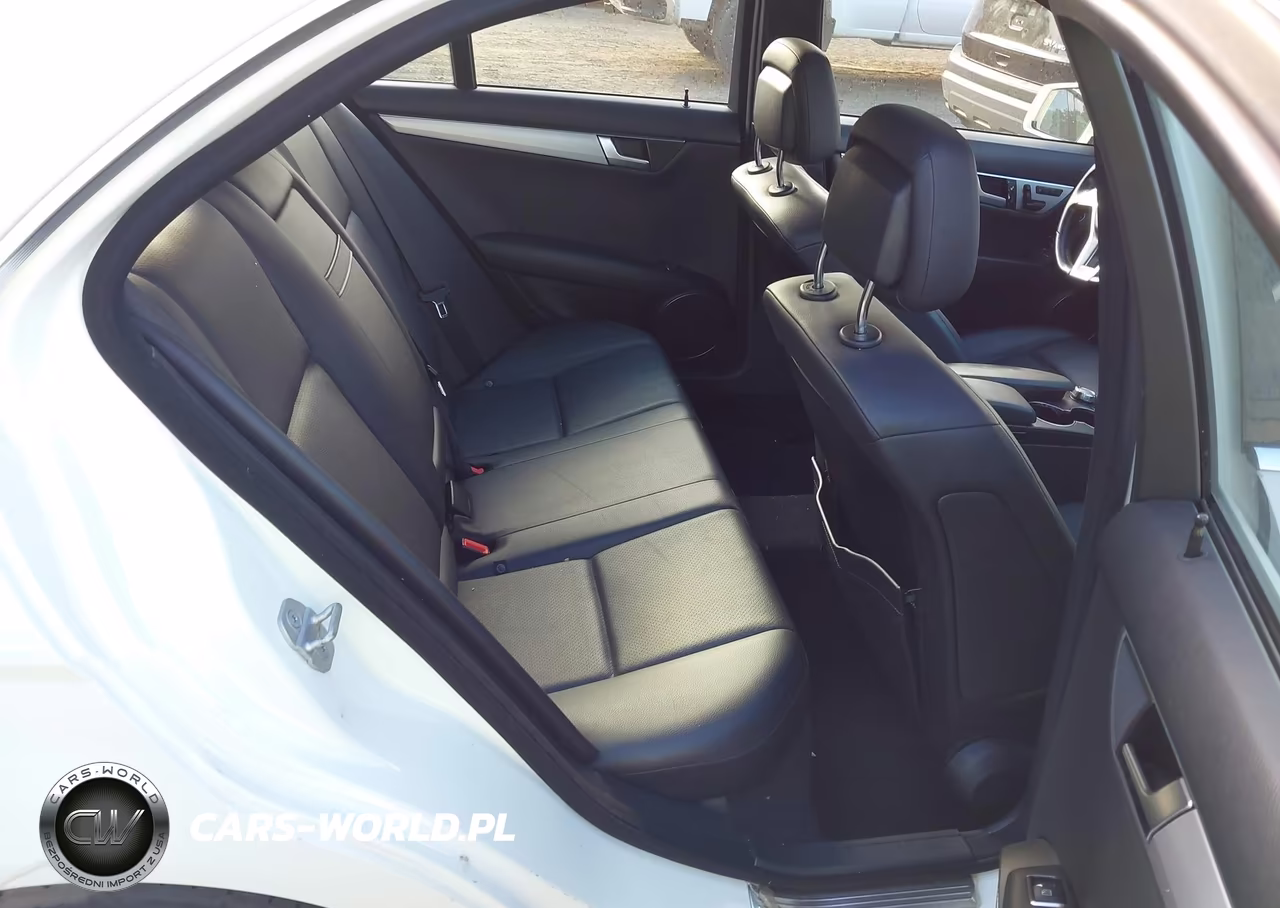 2012 Mercedes-Benz C 250 Sport VIN:WDDGF4HB7CR232112 - 8