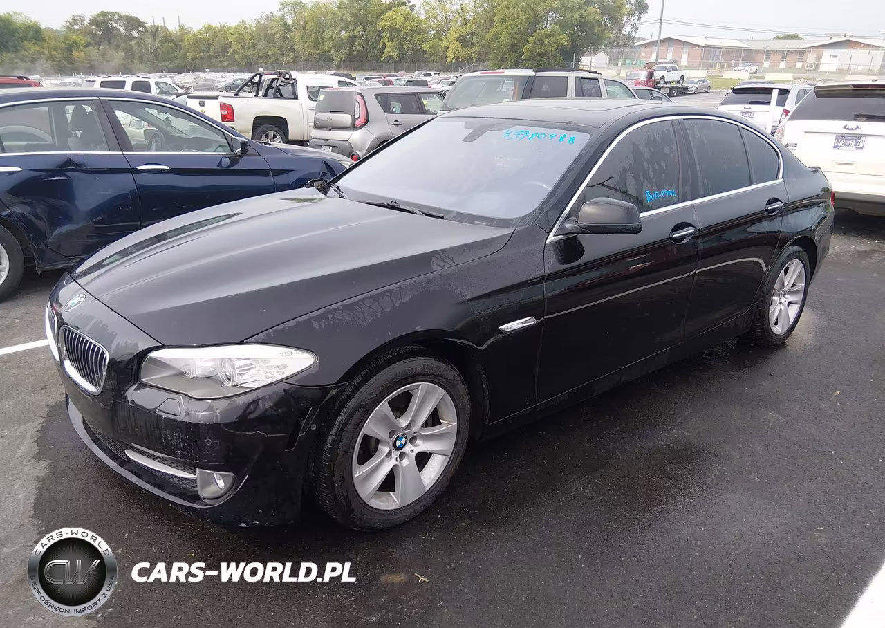 2013 BMW 528I xDrive VIN:WBAXH5C59DD112884 - 2
