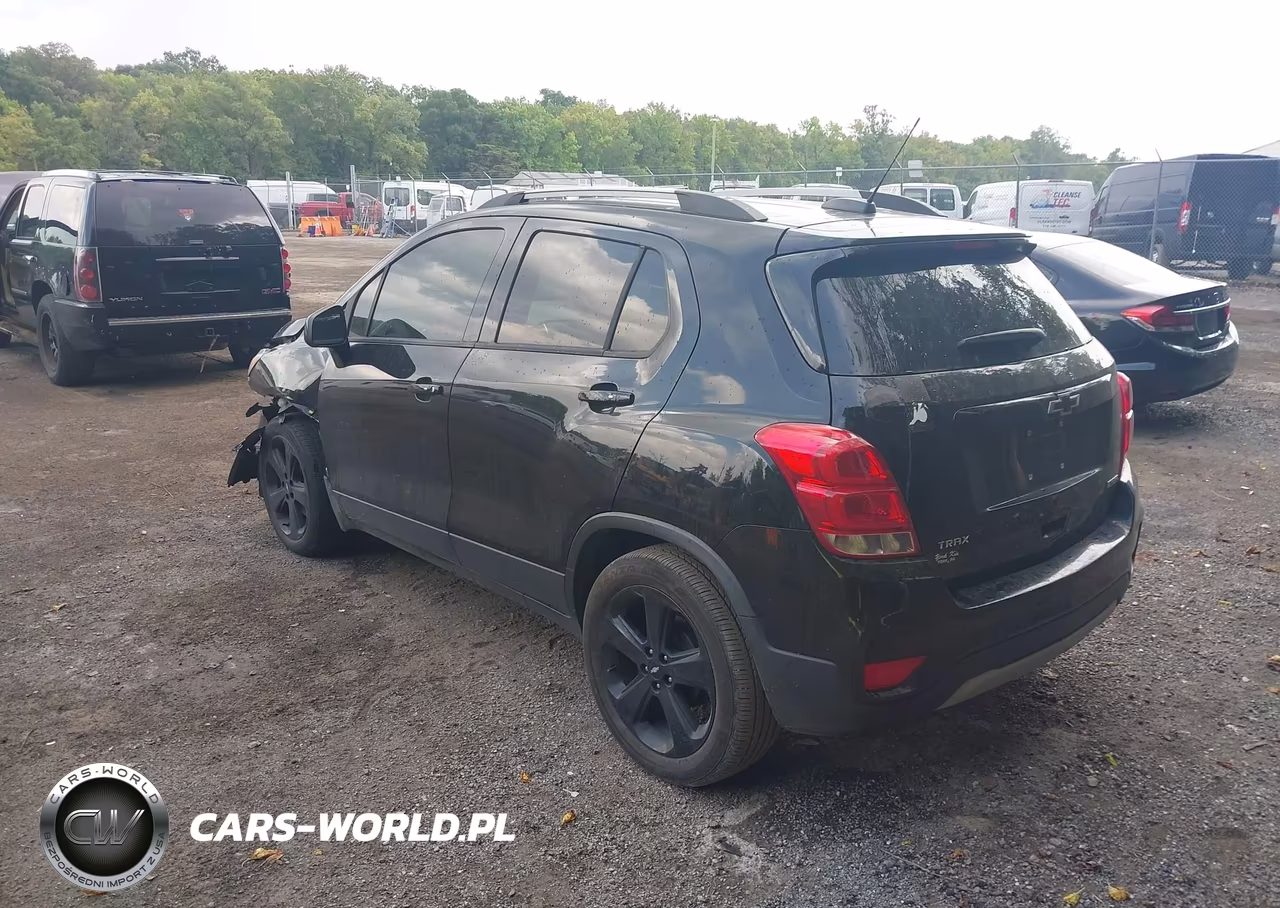 2018 Chevrolet Trax Premier VIN:KL7CJMSB3JB715485 - 3