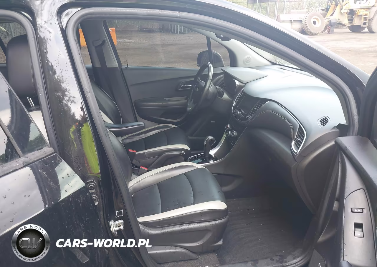 2018 Chevrolet Trax Premier VIN:KL7CJMSB3JB715485 - 5