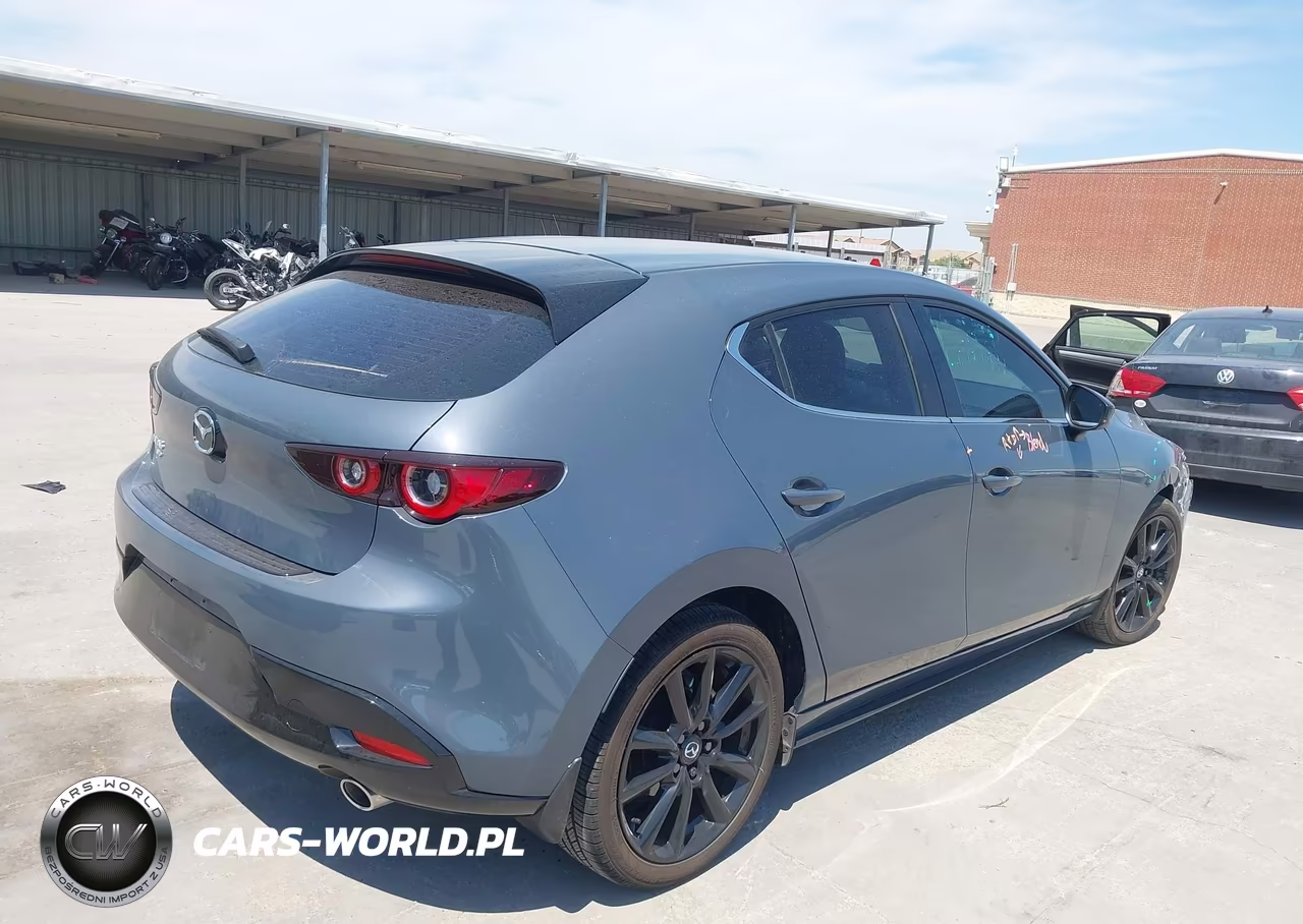 2026 Mazda Mazda3 2.5 S Carbon Edition VIN:JM1BPBLL4T1857300 - 4