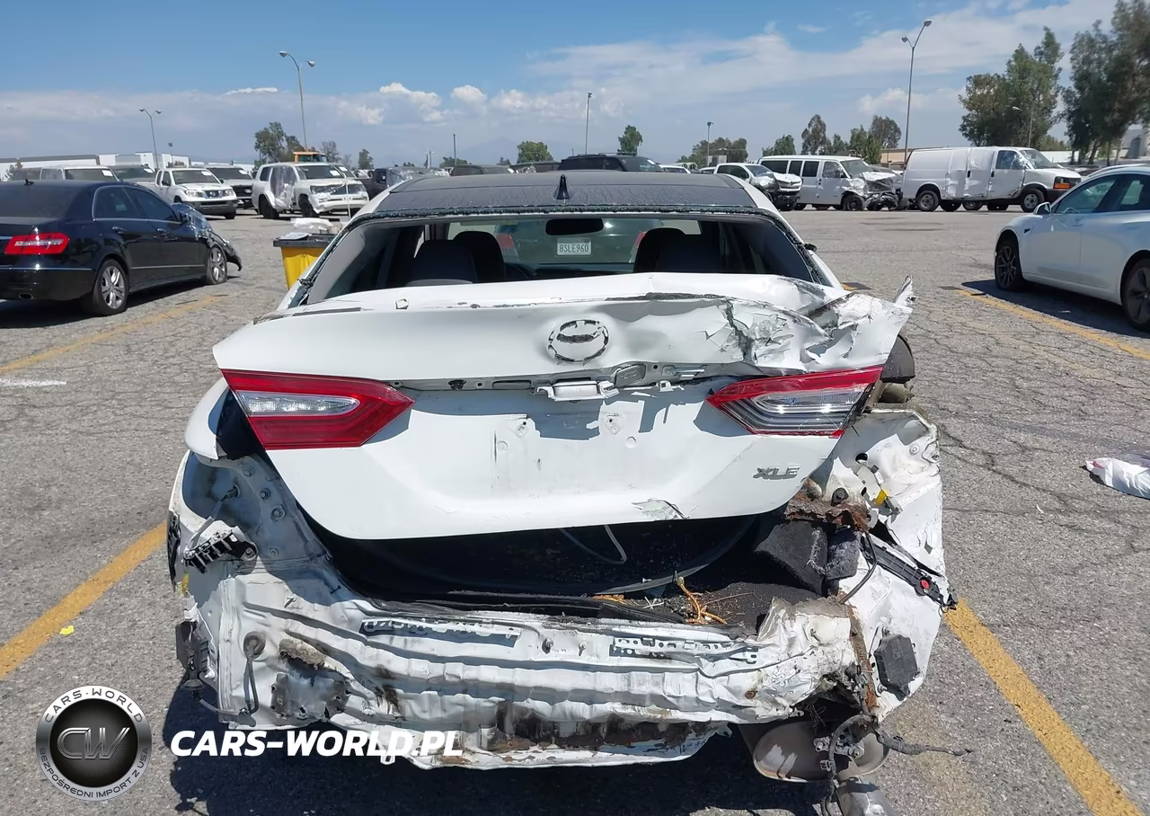 2019 Toyota Camry Xle VIN:4T1B11HK1KU792135 - 6