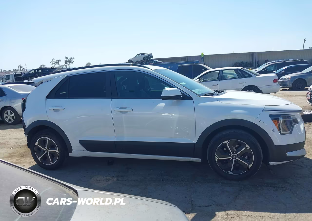 2024 Kia Niro Lx VIN:KNDCP3LE9R5144812 - 14