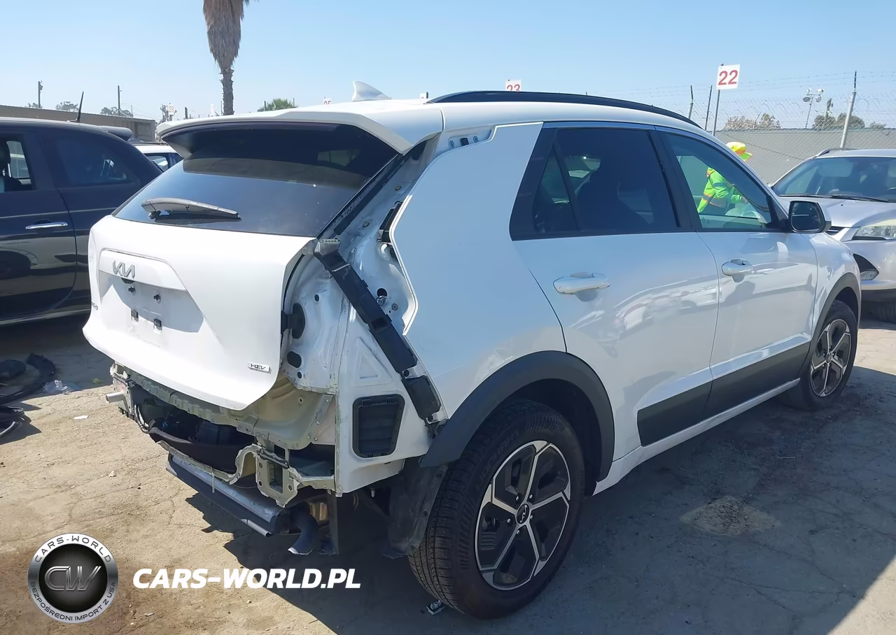 2024 Kia Niro Lx VIN:KNDCP3LE9R5144812 - 4