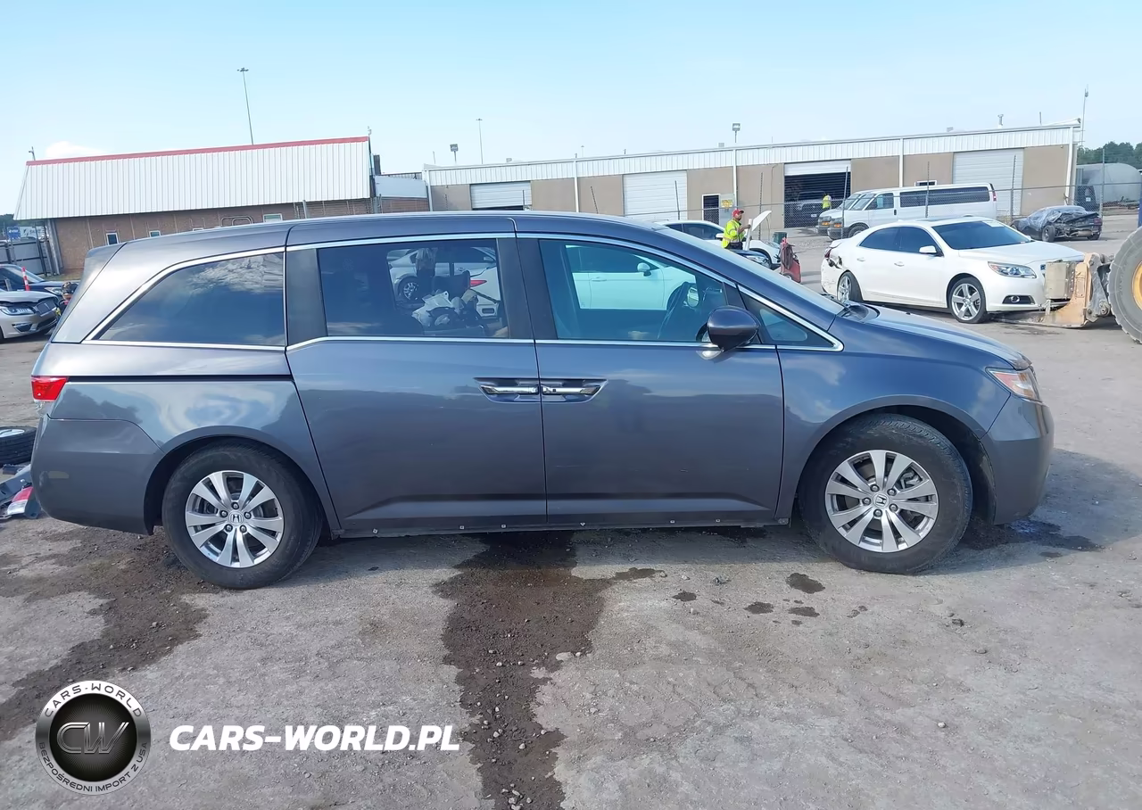 2016 Honda Odyssey Se VIN:5FNRL5H34GB116484 - 14