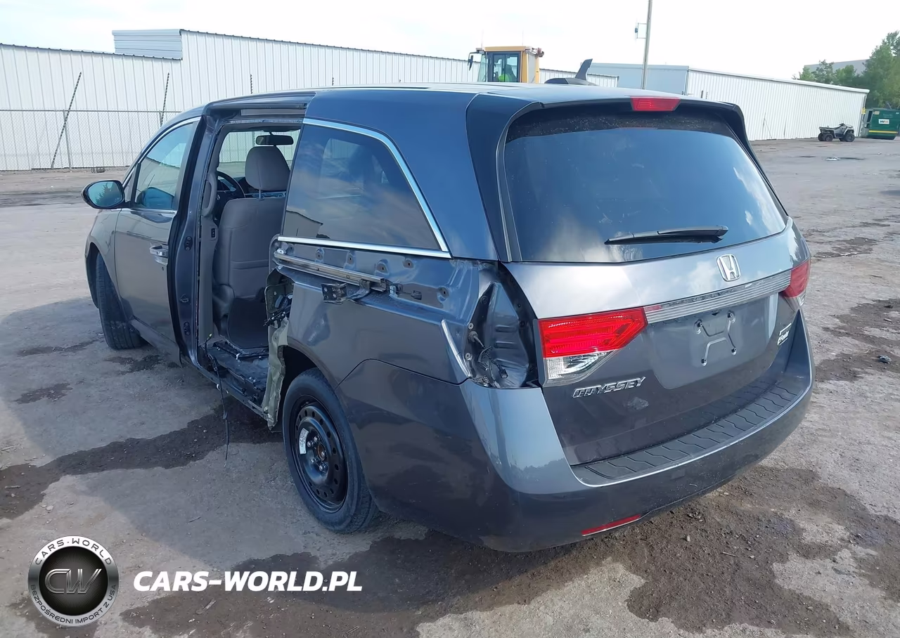 2016 Honda Odyssey Se VIN:5FNRL5H34GB116484 - 3