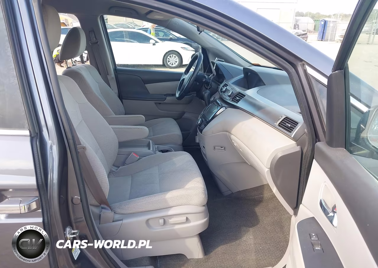 2016 Honda Odyssey Se VIN:5FNRL5H34GB116484 - 5