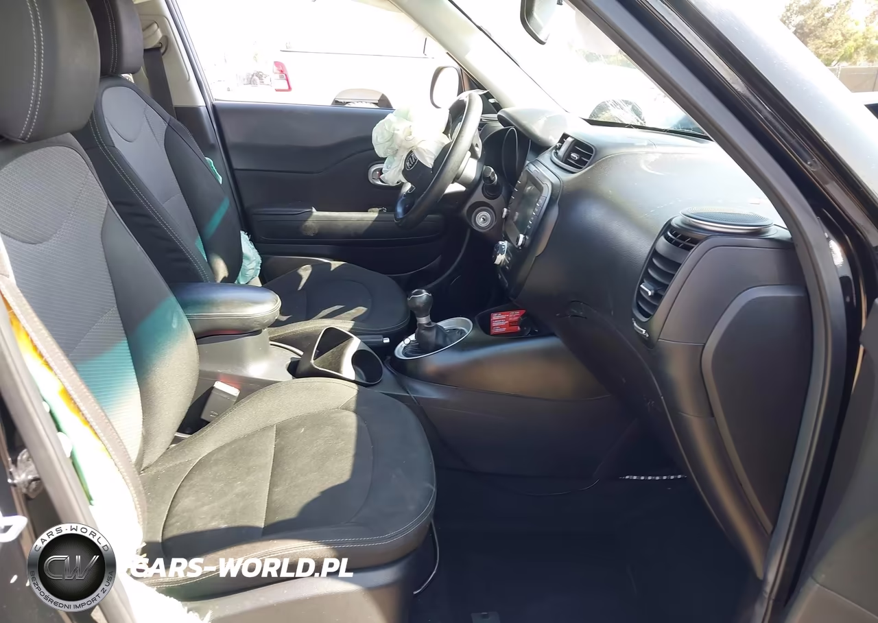 2019 Kia Soul + VIN:KNDJP3A5XK7642036 - 5