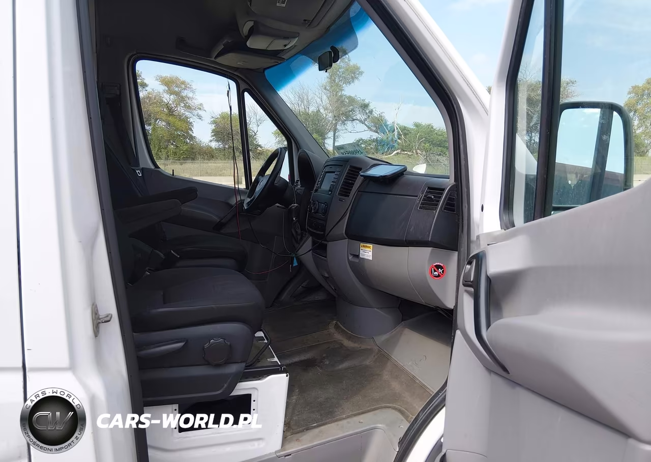 2014 Mercedes-Benz Sprinter 2500 High Roof VIN:WD3PE8DC5E5858667 - 5