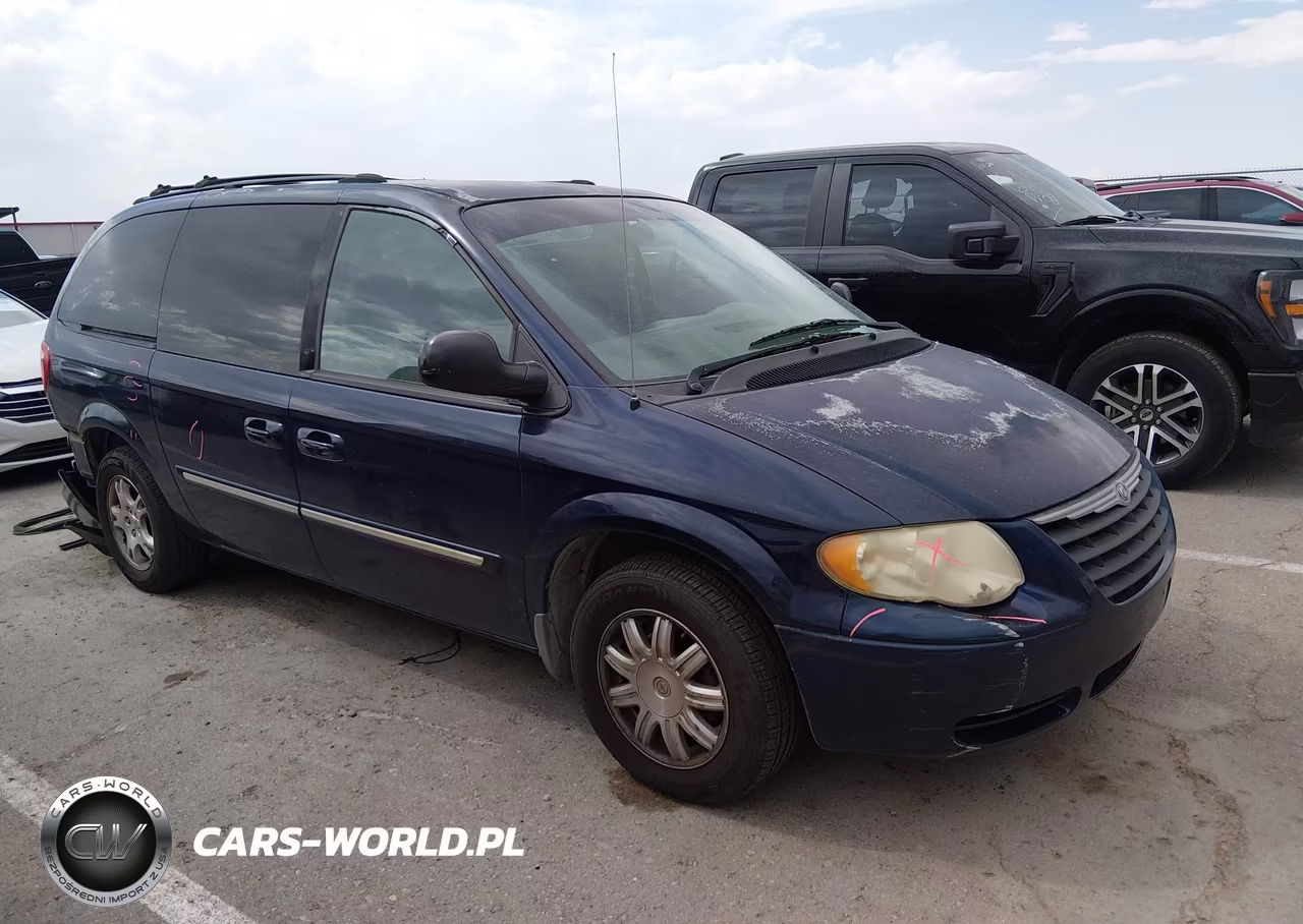 2006 Chrysler Town & Country Touring