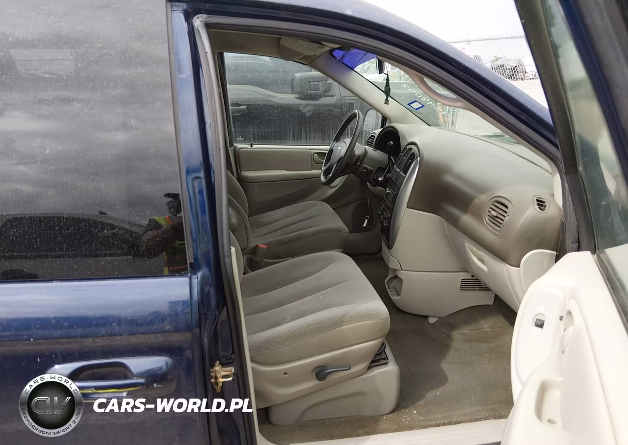2006 Chrysler Town & Country Touring VIN:2A4GP54L16R647169 - 5
