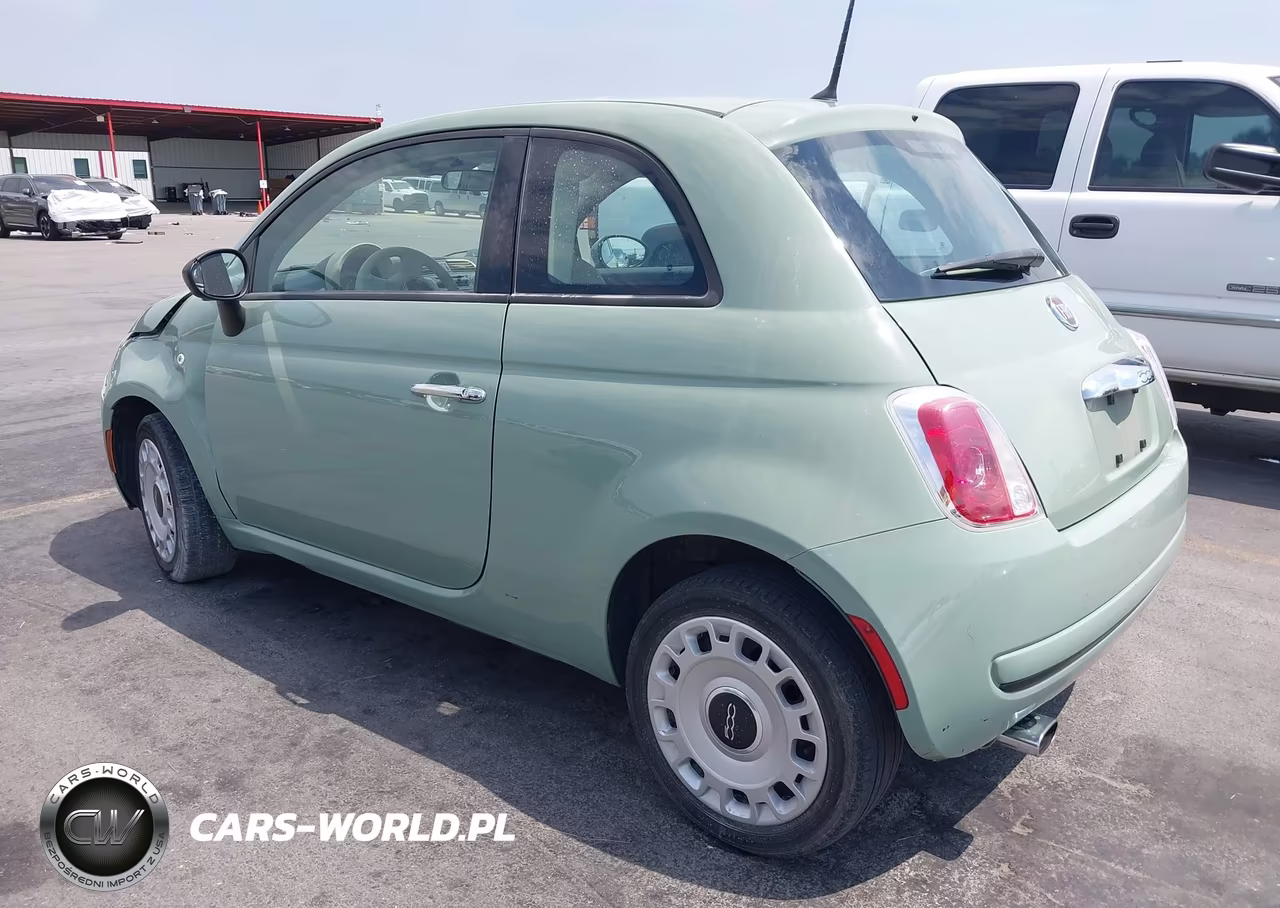 2015 Fiat 500 Pop VIN:3C3CFFAR0FT756813 - 3
