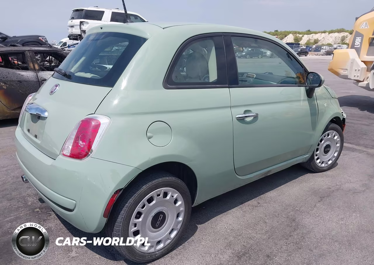 2015 Fiat 500 Pop VIN:3C3CFFAR0FT756813 - 4