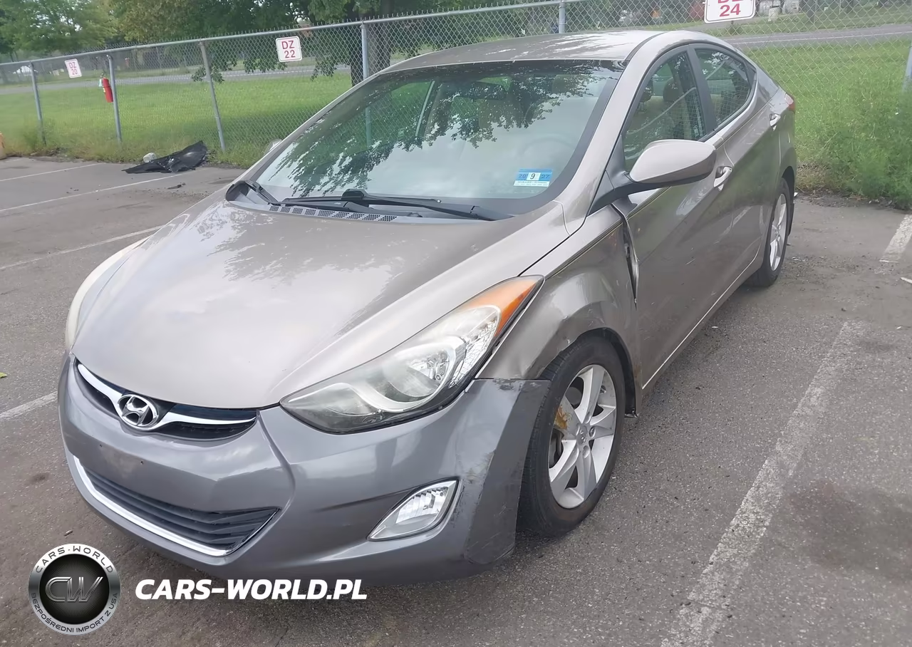 2013 Hyundai Elantra Gls VIN:5NPDH4AE8DH326083 - 6