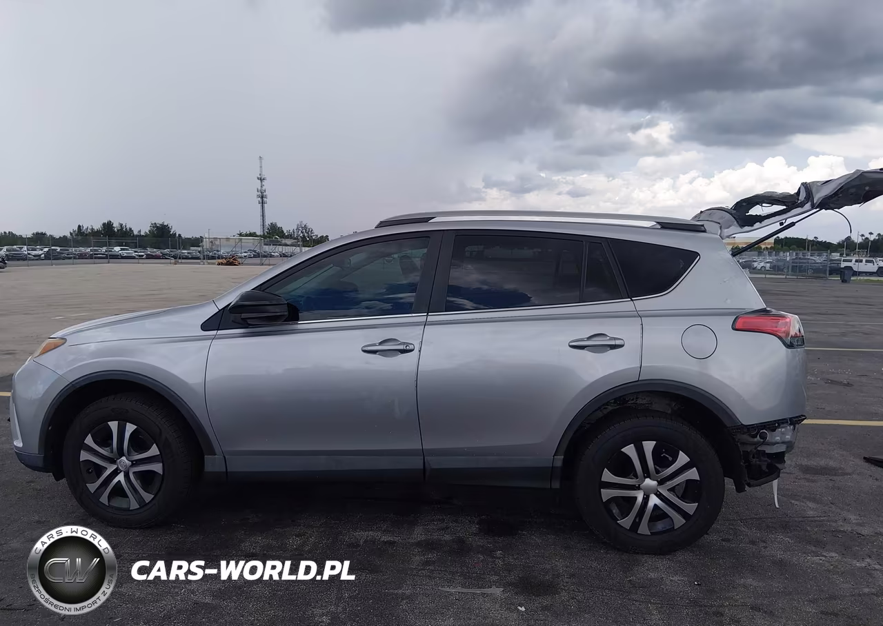 2018 Toyota Rav4 Le VIN:2T3ZFREV9JW488408 - 15