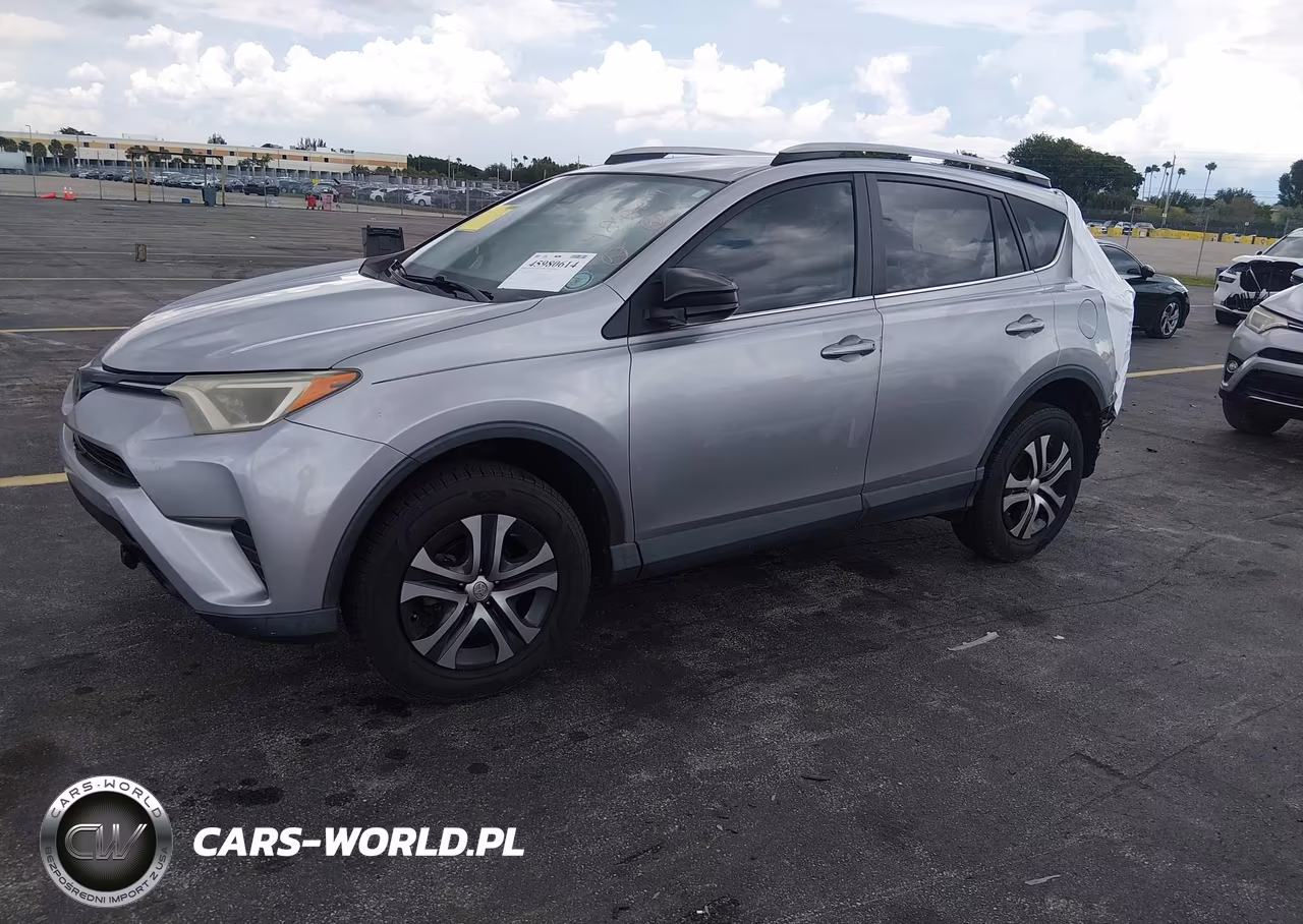 2018 Toyota Rav4 Le VIN:2T3ZFREV9JW488408 - 2