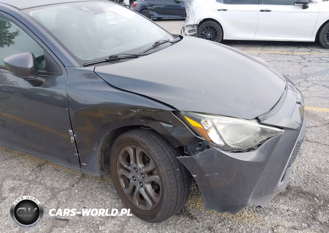 2020 Toyota Yaris Le VIN:3MYDLBYVXLY707641 - 6