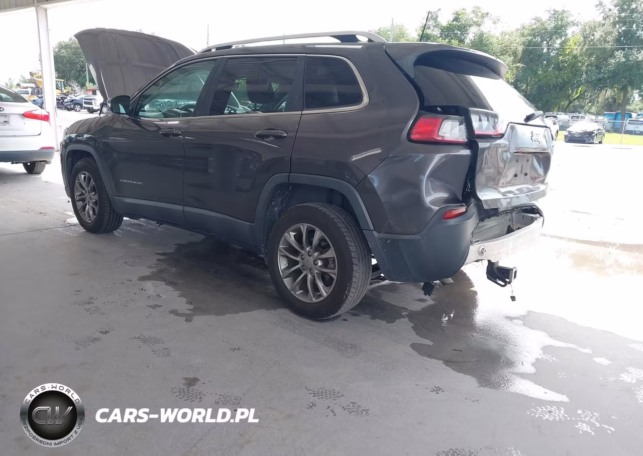 2019 Jeep Cherokee Latitude Plus Fwd VIN:1C4PJLLBXKD269953 - 3