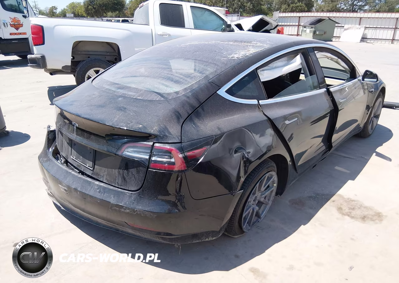 2019 Tesla Model 3 Long Range-Mid Range-Standard Range-Standard Range Plus VIN:5YJ3E1EA0KF306402 - 4