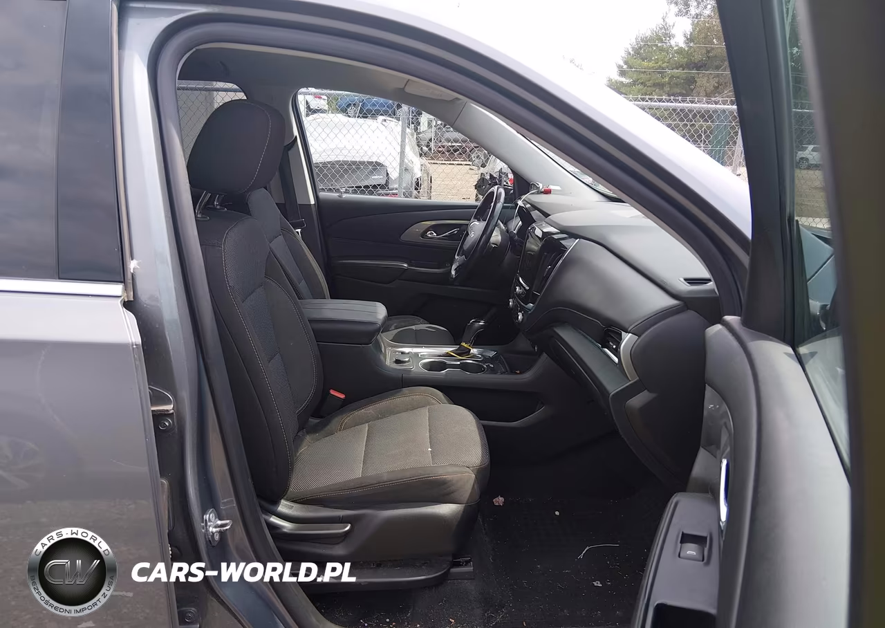 2018 Chevrolet Traverse Lt Cloth VIN:1GNERGKW6JJ176155 - 5