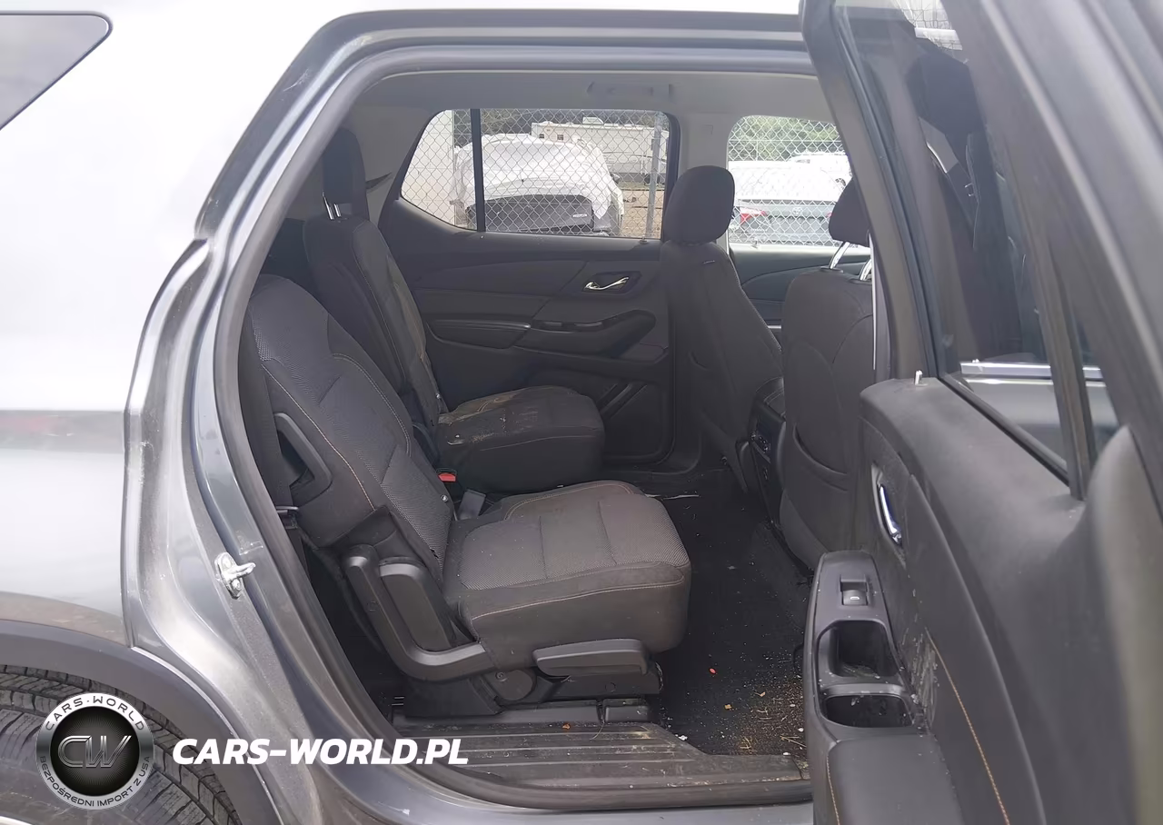 2018 Chevrolet Traverse Lt Cloth VIN:1GNERGKW6JJ176155 - 8