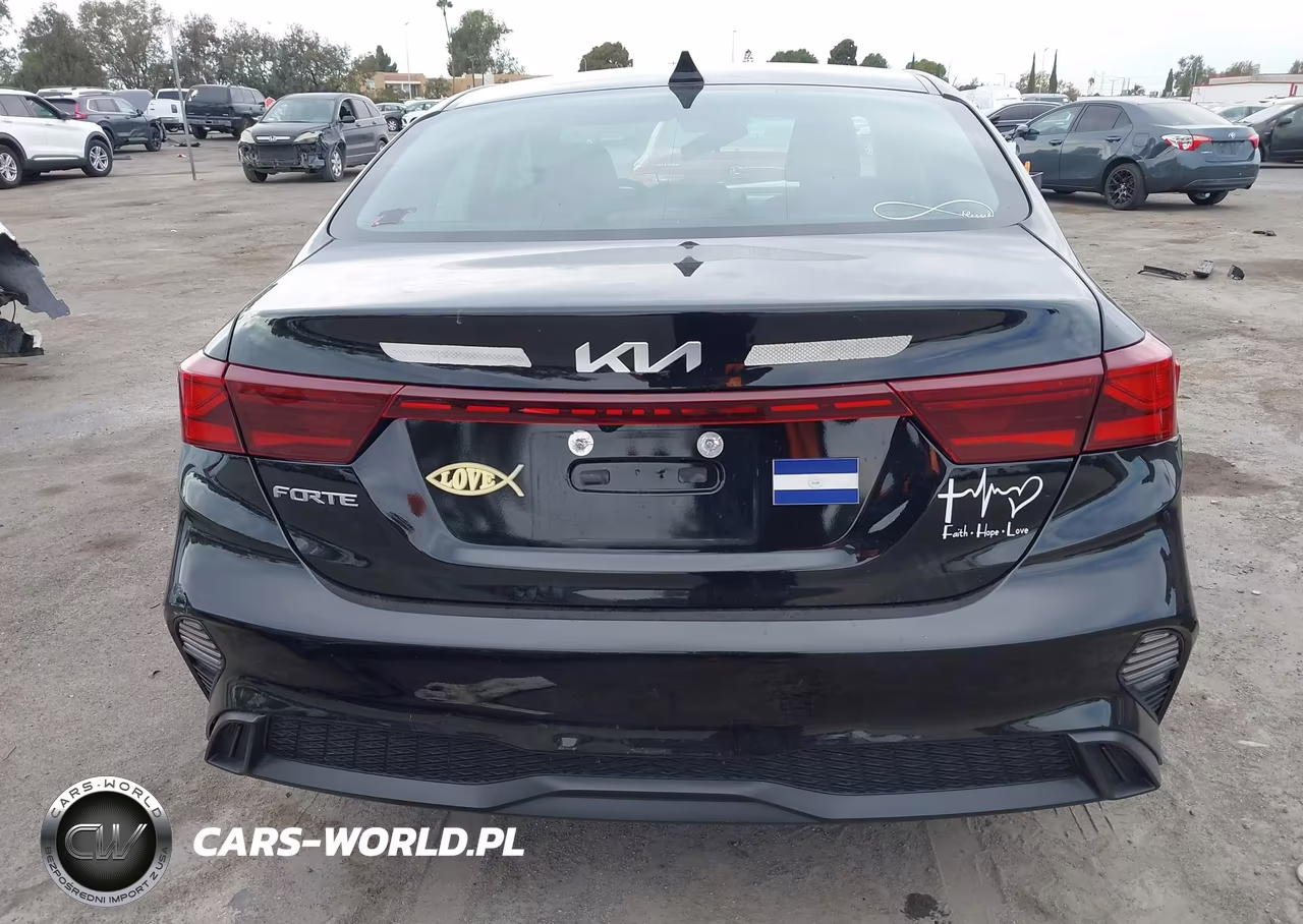 2023 Kia Forte Lxs VIN:3KPF24AD9PE578726 - 16
