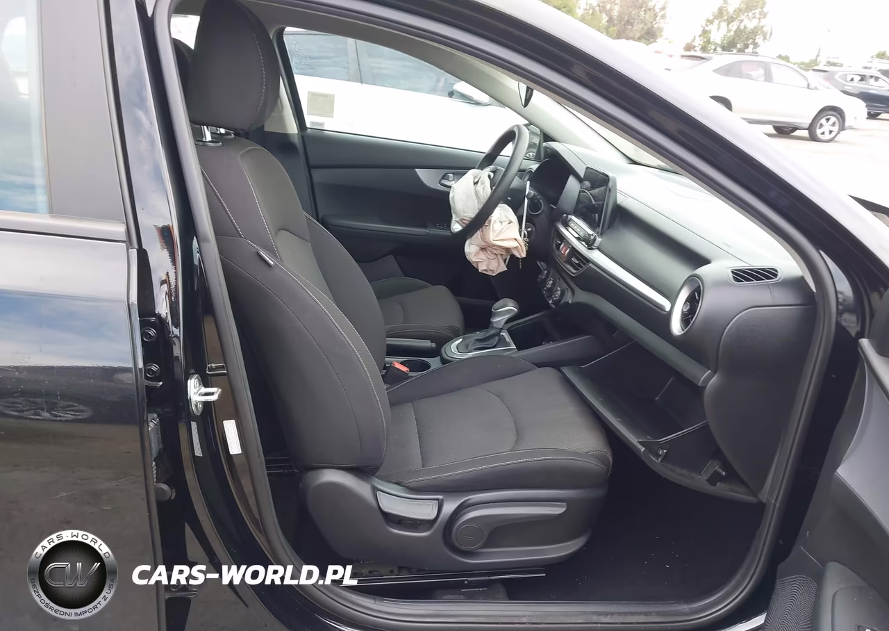 2023 Kia Forte Lxs VIN:3KPF24AD9PE578726 - 5