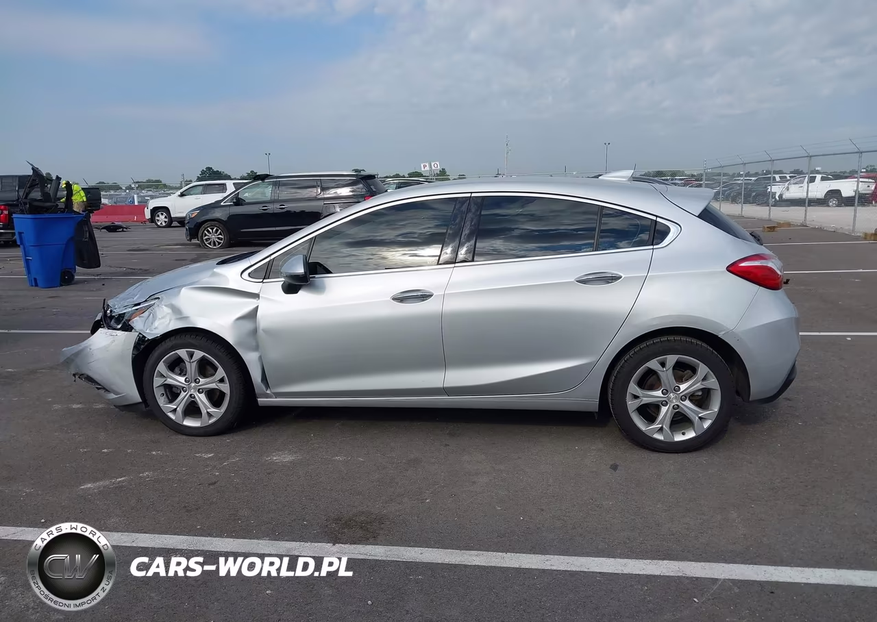 2018 Chevrolet Cruze Premier Auto VIN:3G1BF6SM2JS632141 - 14