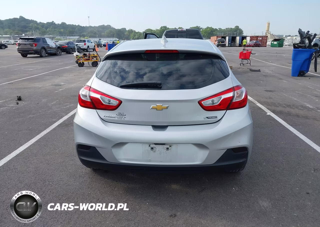 2018 Chevrolet Cruze Premier Auto VIN:3G1BF6SM2JS632141 - 16