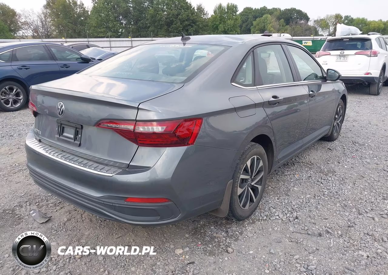 2024 Volkswagen Jetta 1.5T S VIN:3VW5M7BU0RM103235 - 4
