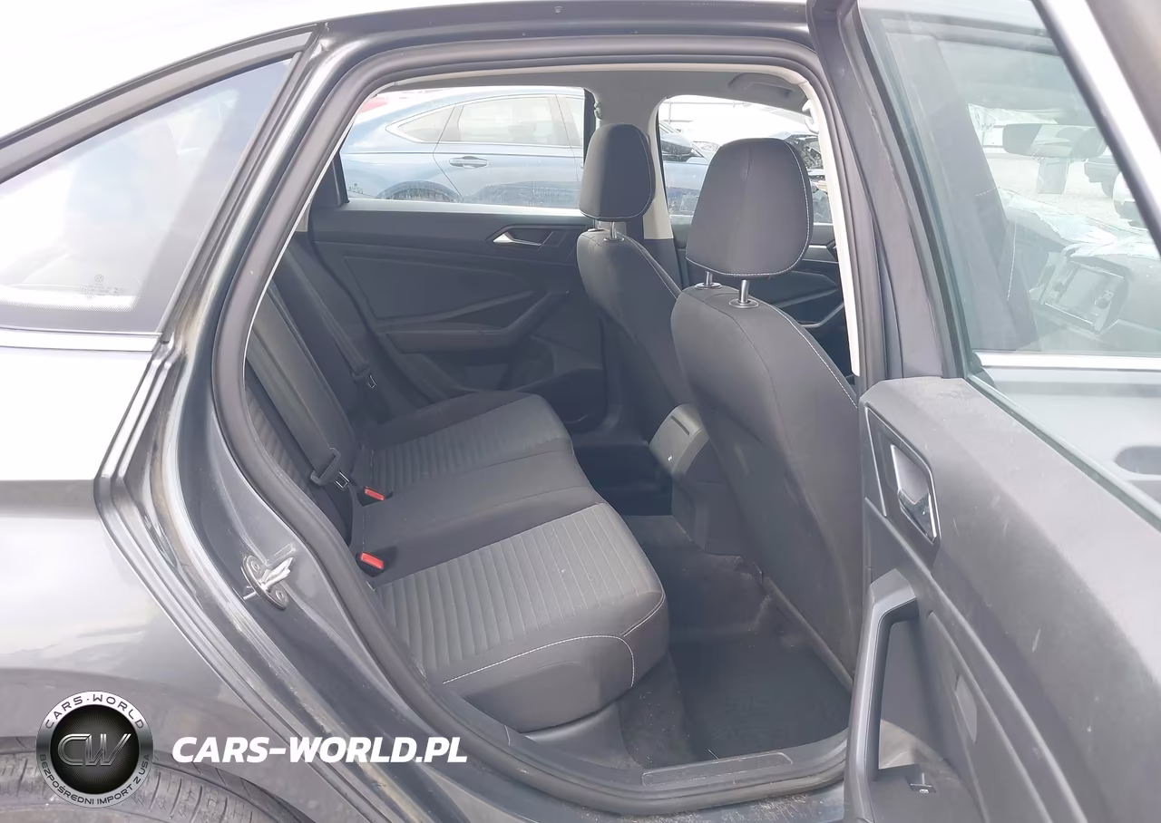 2024 Volkswagen Jetta 1.5T S VIN:3VW5M7BU0RM103235 - 8