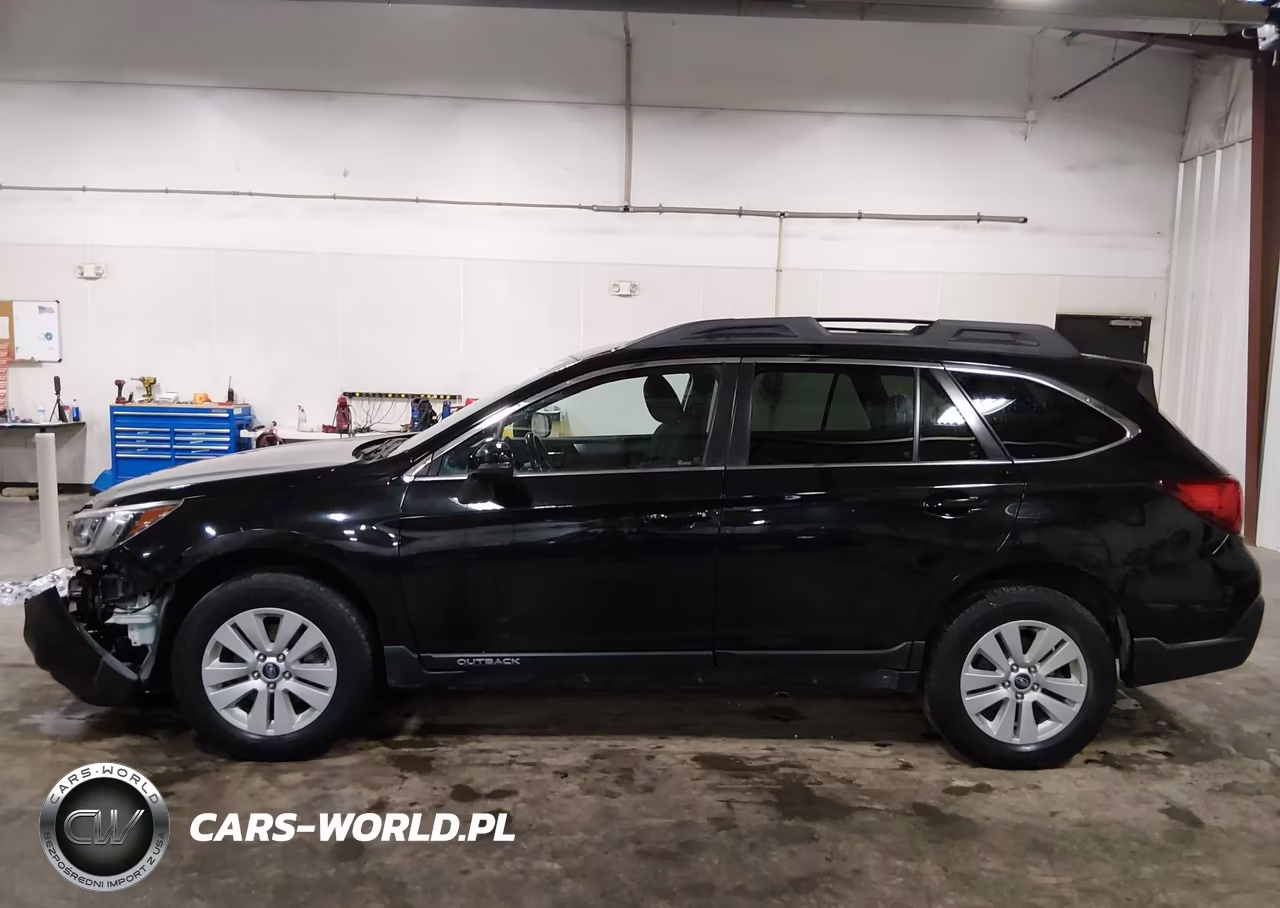 2018 Subaru Outback 2.5I Premium VIN:4S4BSAFCXJ3324370 - 15