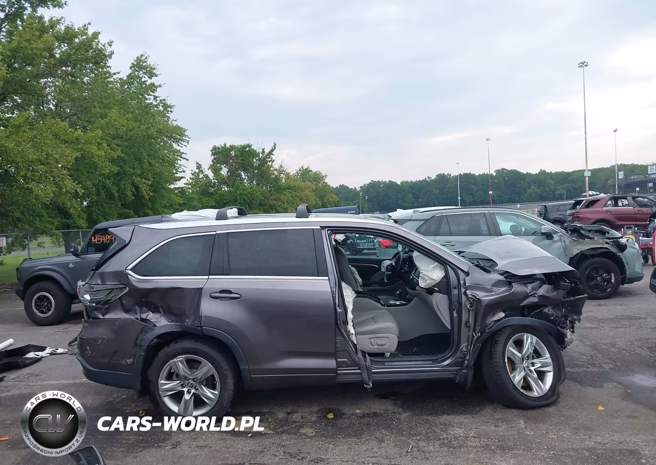 2016 Toyota Highlander Limited V6 VIN:5TDDKRFH1GS236256 - 12