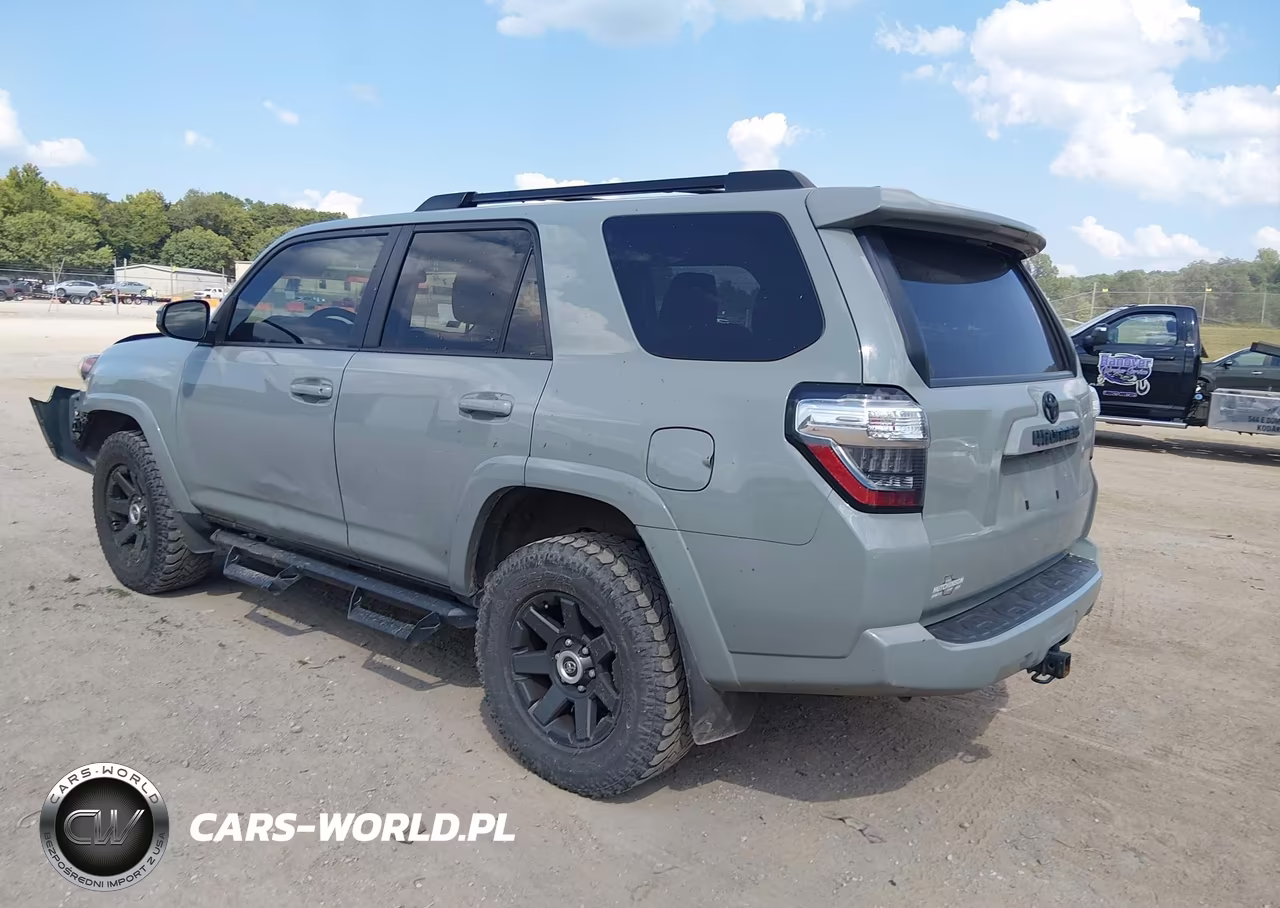 2022 Toyota 4Runner Trail Special Edition VIN:JTETU5JR7N5986774 - 3