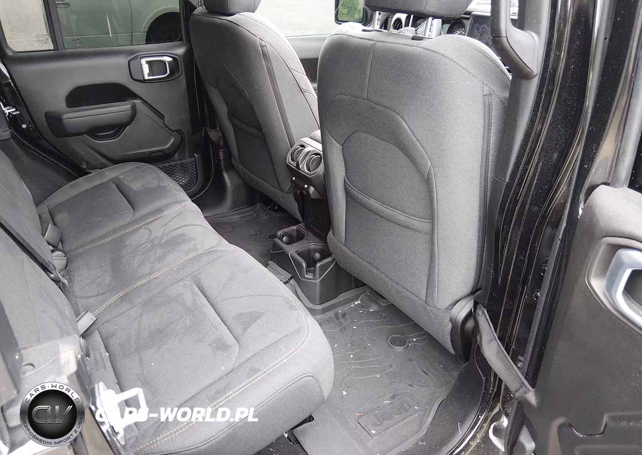 2026 Jeep Wrangler Willys 4X4 VIN:1C4PJXDN9TW212374 - 8