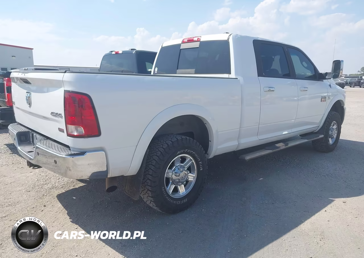 2012 Ram 2500 Laramie VIN:3C6UD5NL2CG316108 - 4