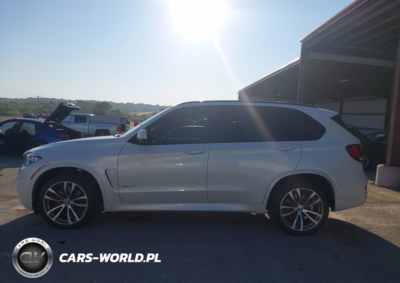 2015 BMW X5 xDrive50I VIN:5UXKR6C58F0J78786 - 14