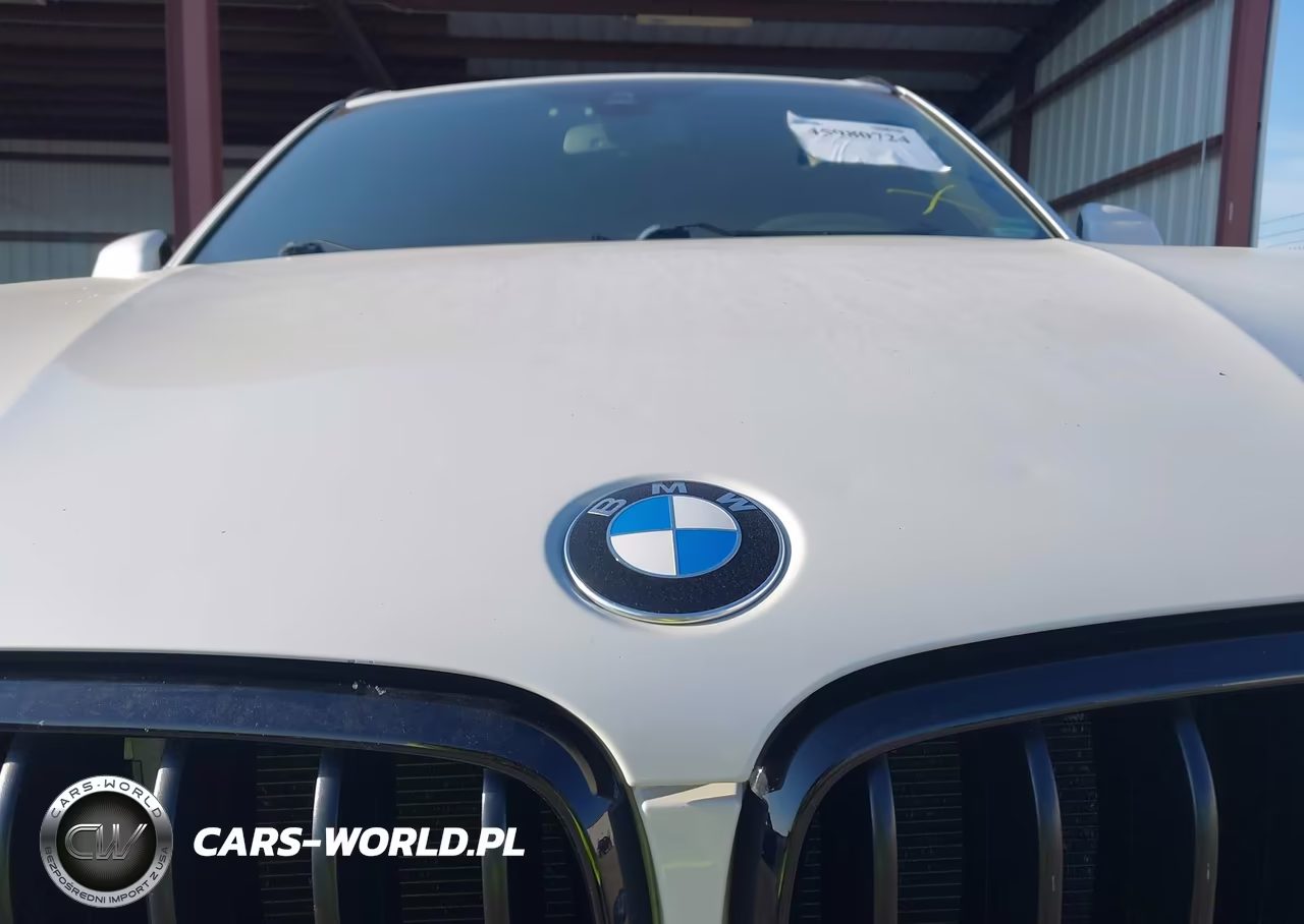 2015 BMW X5 xDrive50I VIN:5UXKR6C58F0J78786 - 6