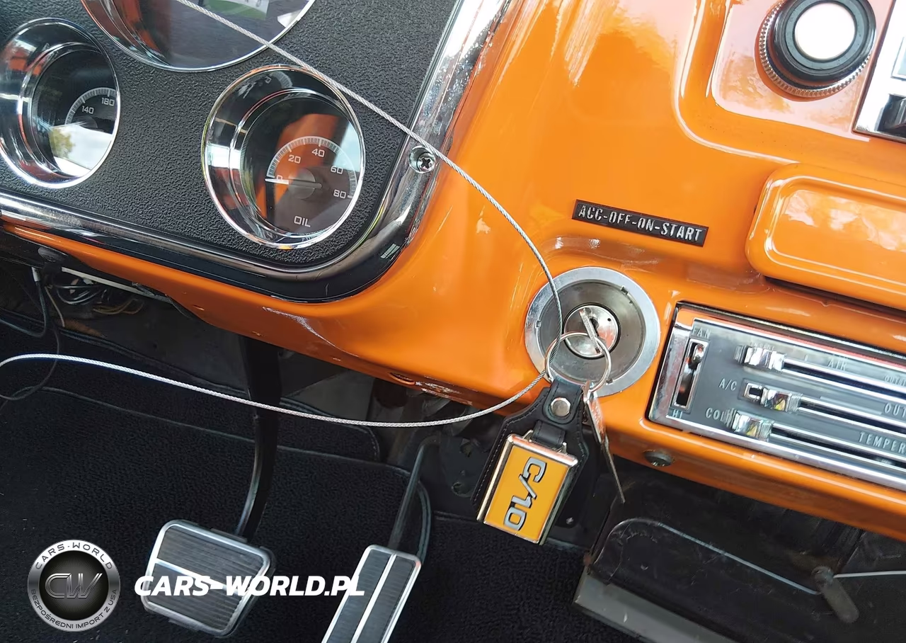 1972 Chevrolet C10 VIN:CCE142F373331 - 11