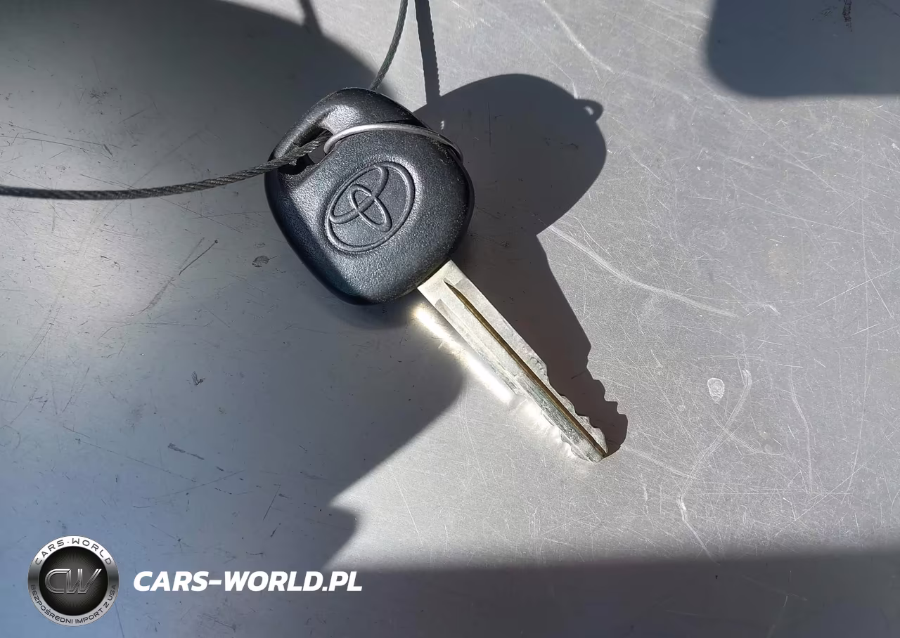 2020 Toyota Corolla L VIN:5YFDPRAE2LP013709 - 11
