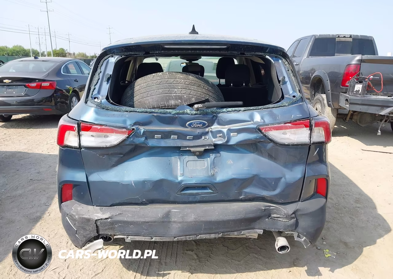 2020 Ford Escape S VIN:1FMCU0F67LUC74186 - 16