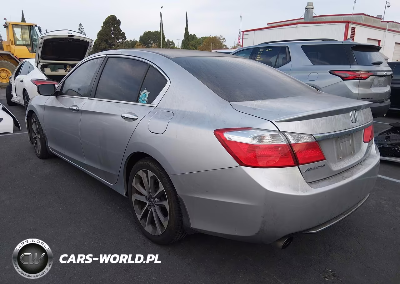 2015 Honda Accord Sport VIN:1HGCR2F50FA179940 - 3